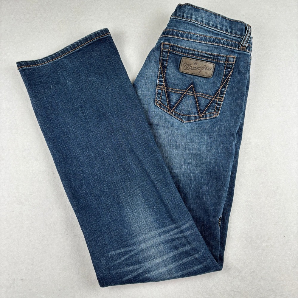 Wrangler Jeans Womens 31x34 Boot Cut Stretch Embroidered Western